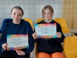 Rok szkolny 2025-2026 - 080 - Nasze dziewczyny swietnie plywaja